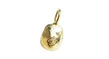  Yellow Bronze Pompendant