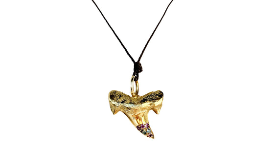 Silver Jaws Pendant